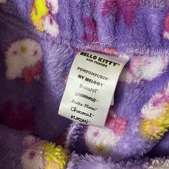 Hello Kitty Plush Shorts - Picture 3 of 5